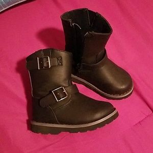 Black boots